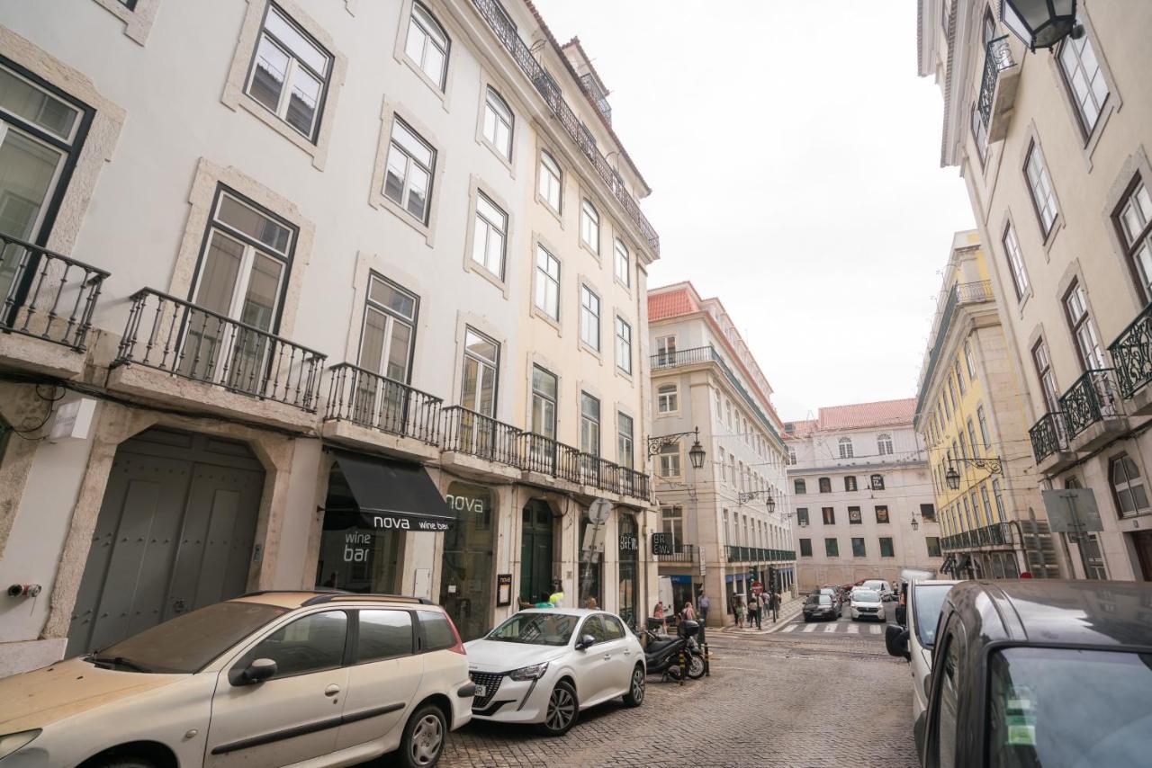 Luxury Condo In Heart Of Baixa-Chiado Лиссабон Экстерьер фото